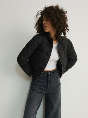 Black Reserved Cropped Quilted Women's Jackets | AOJB-76095