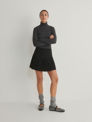 Black Reserved Pleated Mini Women's Skirts | TVZE-32018