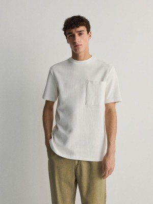 Cream Reserved Comfort Fit T-pocket Men's T-shirts | AQLH-79563