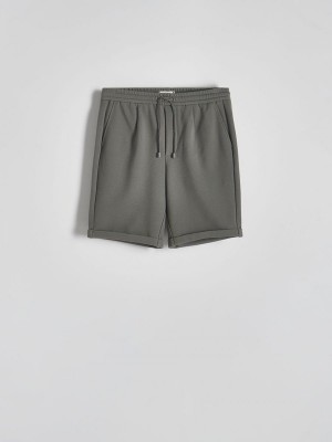 Light Olive Reserved Regular Men's Shorts | SKEN-58149