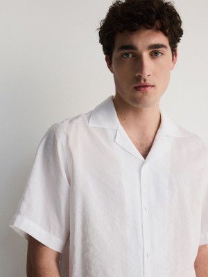 White Reserved Boxy Men's Shirts | TWQX-28746