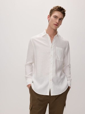 White Reserved Comfort Fit Men's Shirts | MPHT-07613