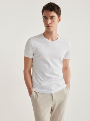 White Reserved Slim Fit V-neck Men's T-shirts | BUZN-79685