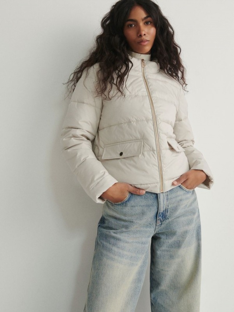 Beige Reserved Cropped Quilted Women's Jackets | HEKR-26784