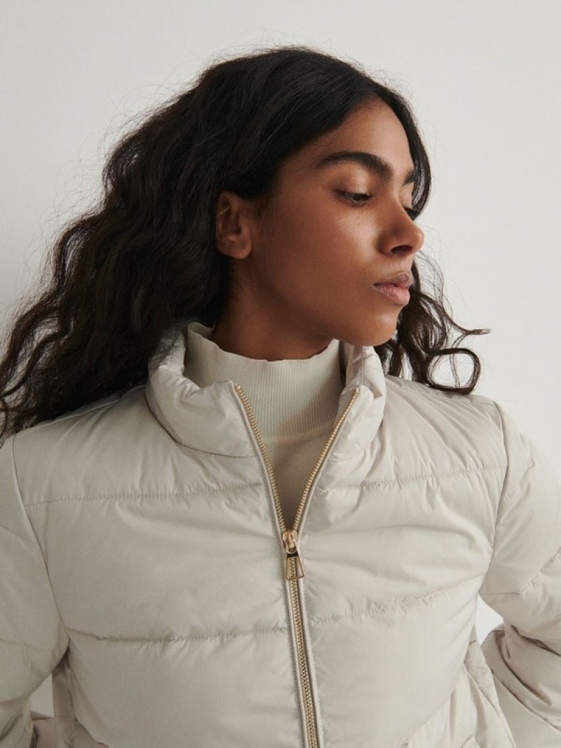 Beige Reserved Cropped Quilted Women's Jackets | HEKR-26784