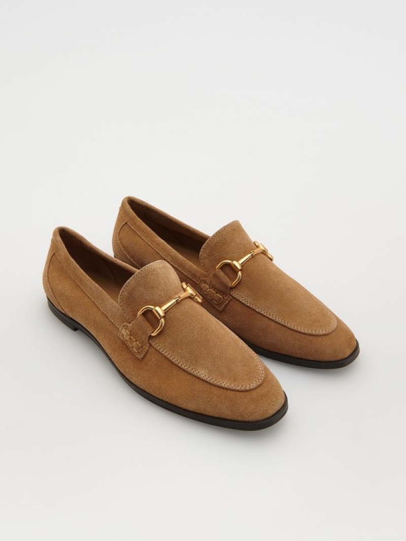 Beige Reserved Leather Women's Loafers | DGAJ-31750