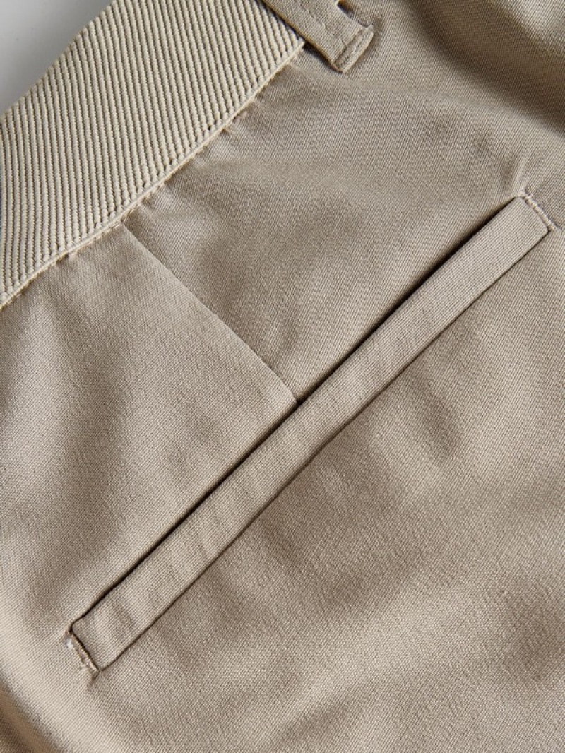 Beige Reserved Slim Men's Trousers | ZSND-31684