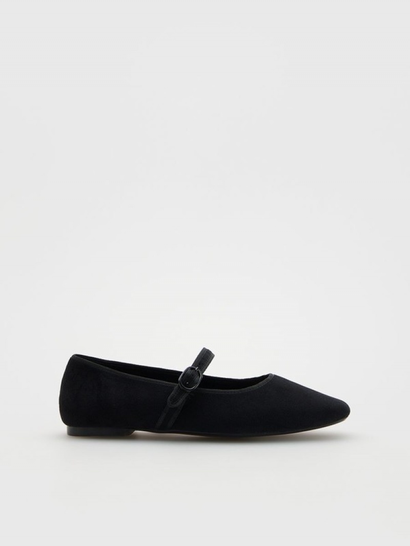 Black Reserved Ballerinas Women\'s Loafers | VPQM-34902