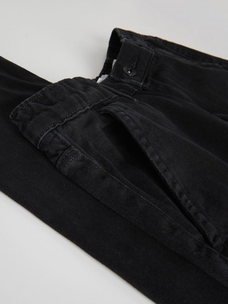 Black Reserved Carrot Fit Men's Jeans | UNWM-90583