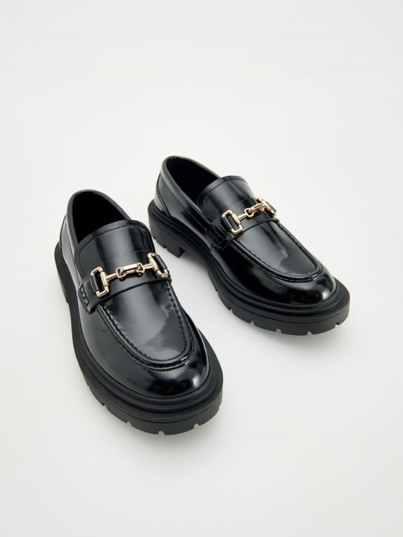 Black Reserved Leather Women's Loafers | ZCPY-82674