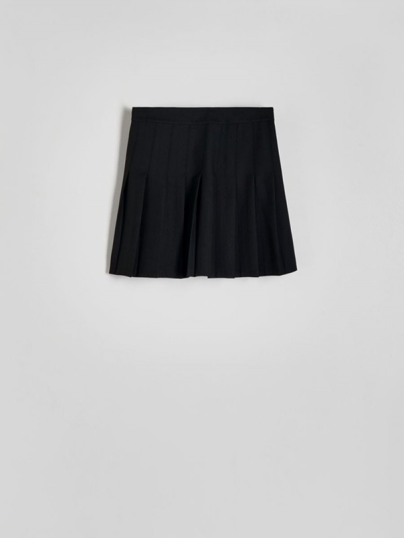 Black Reserved Pleated Mini Women's Skirts | TVZE-32018