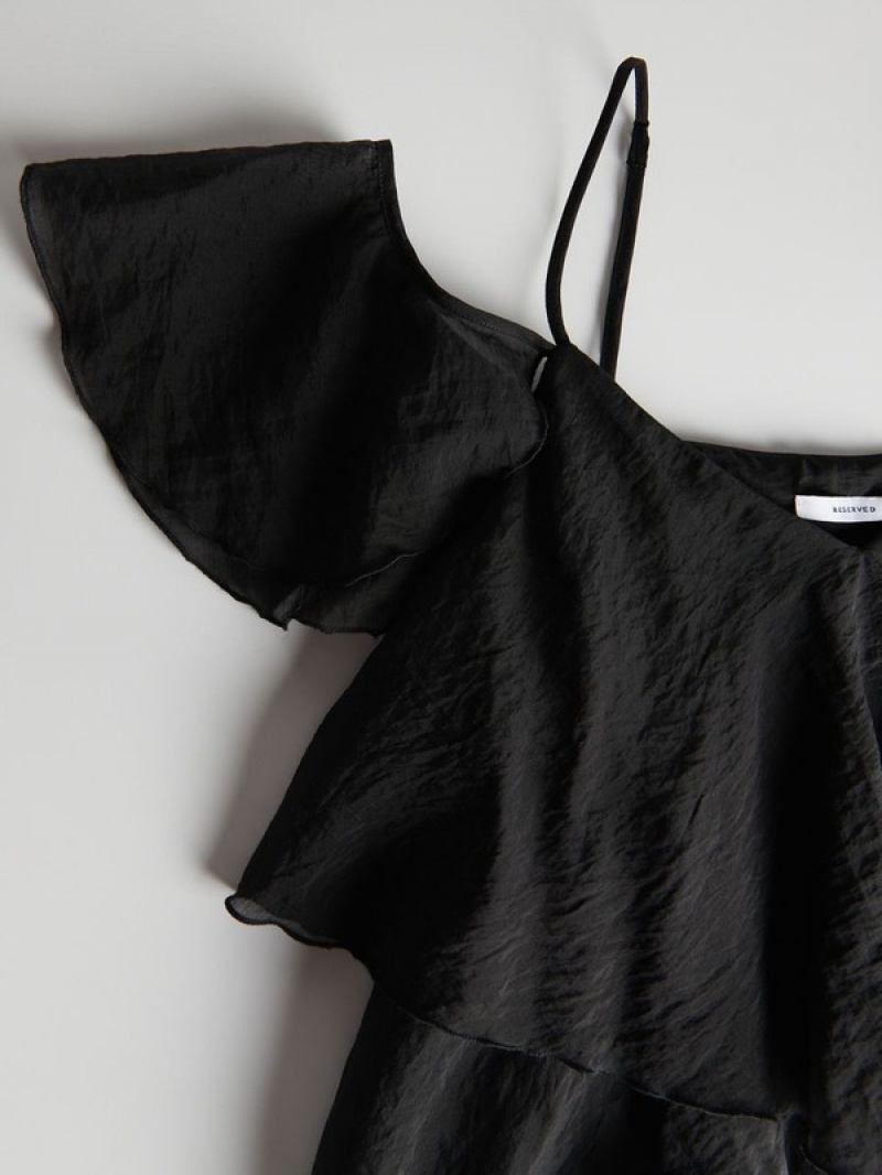 Black Reserved Ruffle Women's T-shirts | OATB-60172