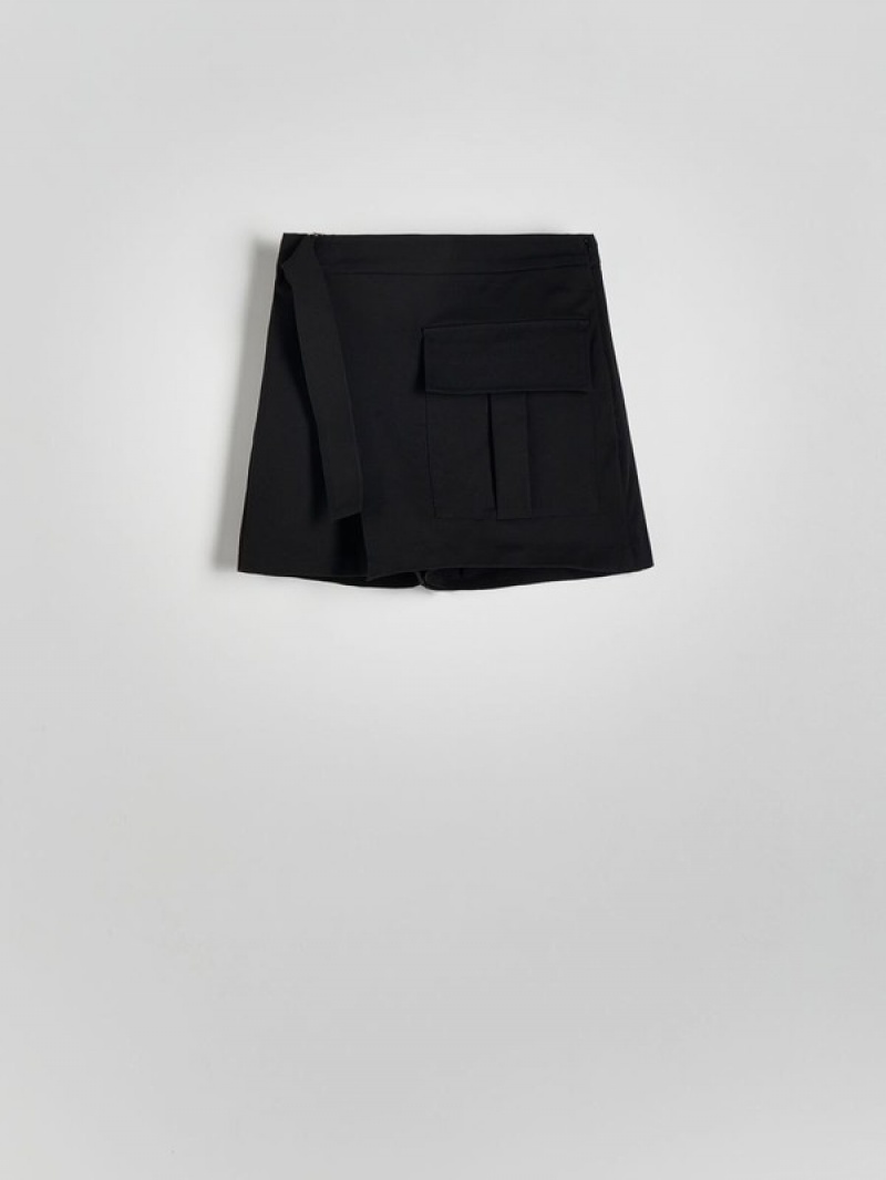 Black Reserved Skort With Women's Shorts | WUEF-19728