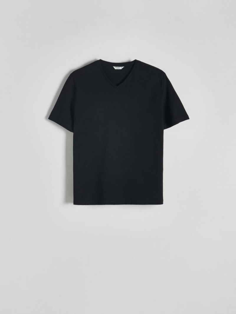 Black Reserved Slim Fit V-neck Men's T-shirts | IEMG-74259