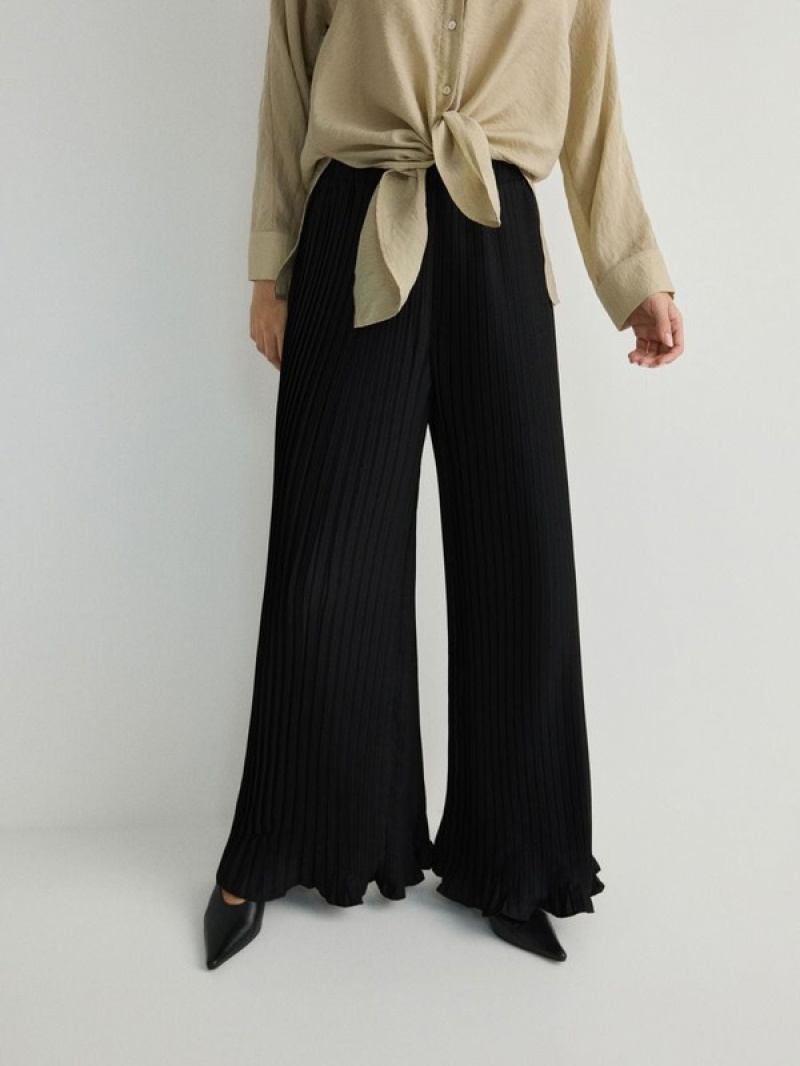 Black Reserved Viscose Rich Pleated Women's Trousers | NYCE-97648