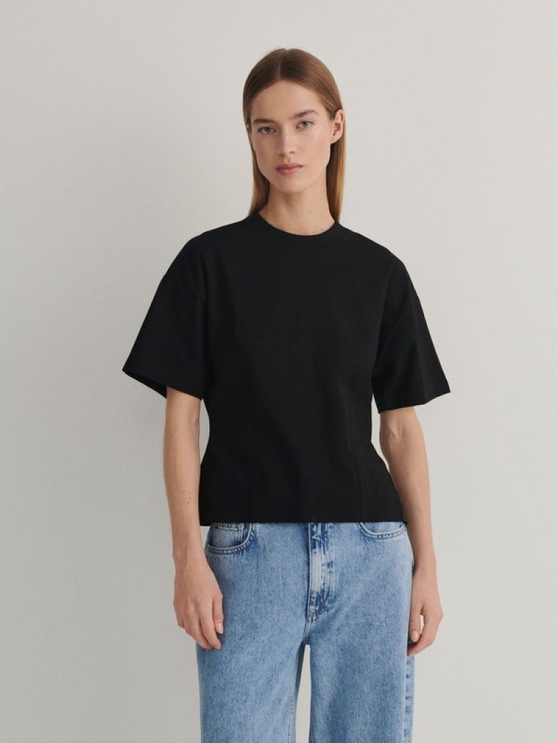 Black Reserved Waist-fitted Women's T-shirts | ZTKS-52071