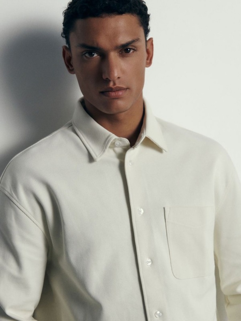 Cream Reserved Comfort Fit Men's Shirts | ATCJ-91526