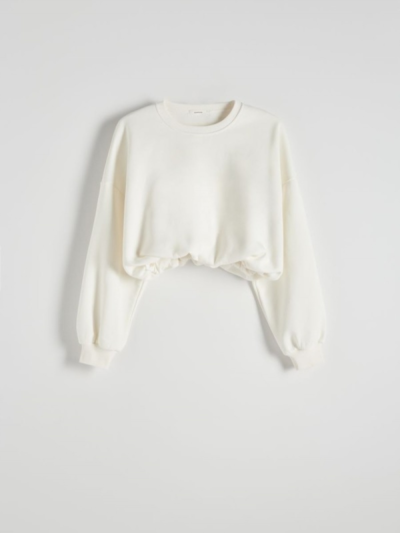 Cream Reserved Cropped Women's Sweatshirts | MGVY-54721