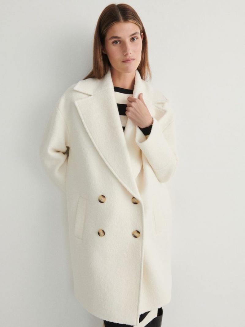 Cream Reserved Double-breasted Women's Coats | YSCJ-68501