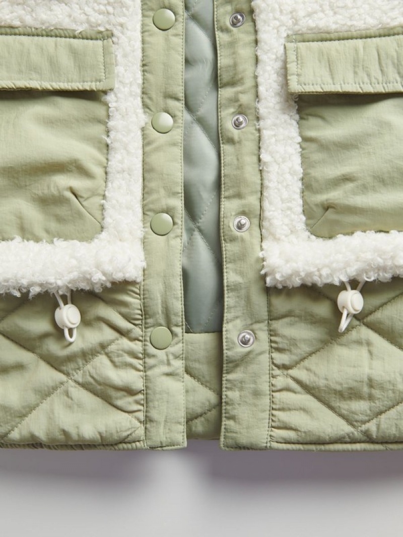 Cream Reserved Quilted Girls' Jackets | DWGT-37085