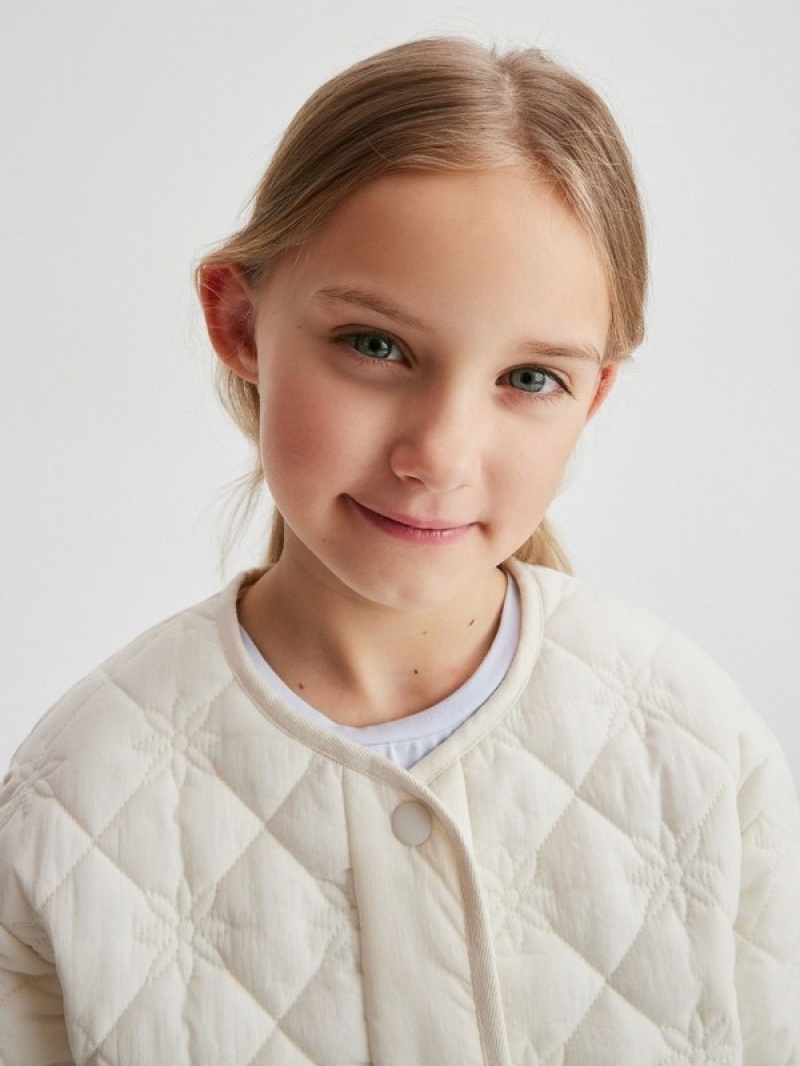 Cream Reserved Quilted Girls' Jackets | GMIY-80624