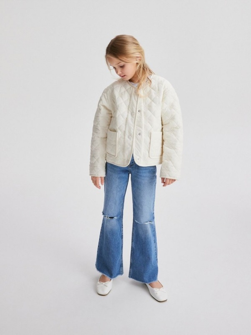 Cream Reserved Quilted Girls' Jackets | GMIY-80624