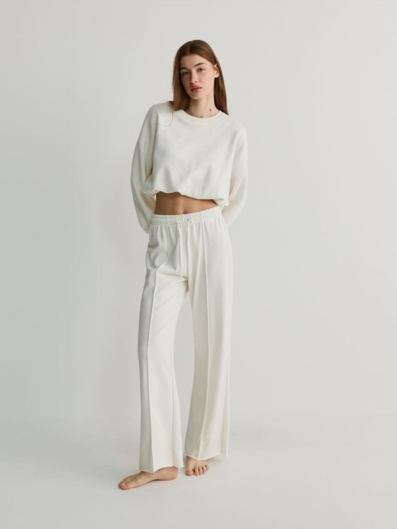 Cream Reserved Wide Leg Women's Trousers | COLA-32609