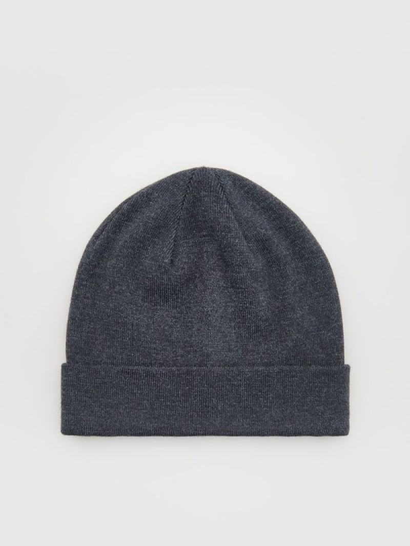 Dark Grey Reserved Suede Men\'s Beanie | XBLF-40629