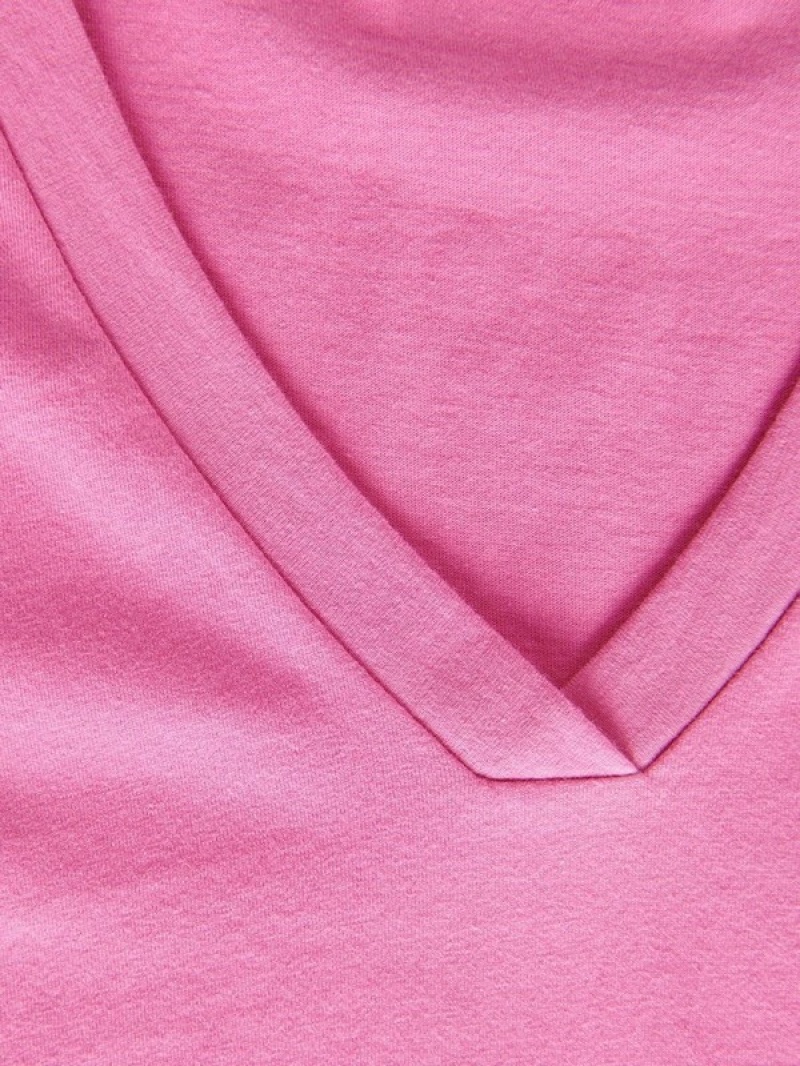 Fuchsia Reserved Cotton Women's T-shirts | BKZR-28035