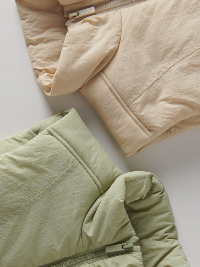 Green Reserved Insulated Girls' Jackets | MCQH-76519