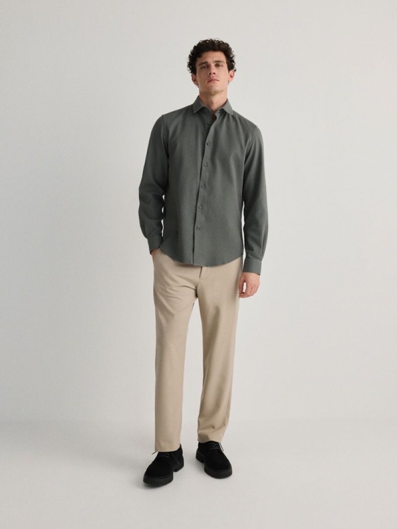 Green Reserved Regular Fit Plain Men's Shirts | LZAE-67823