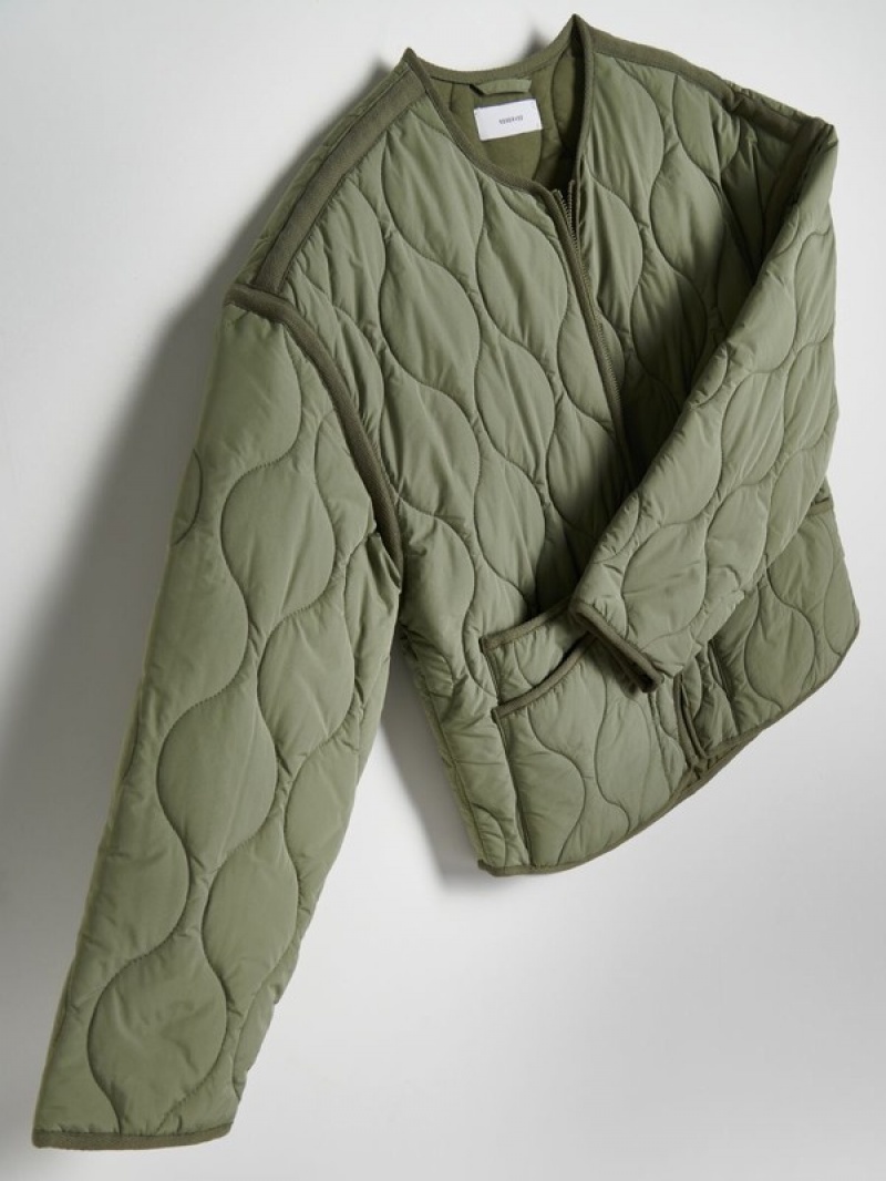 Light Green Reserved Cropped Quilted Women's Jackets | SNXC-79106