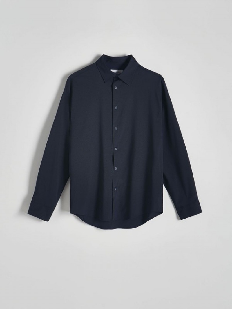 Navy Reserved Regular Fit Plain Men's Shirts | HZWY-28156