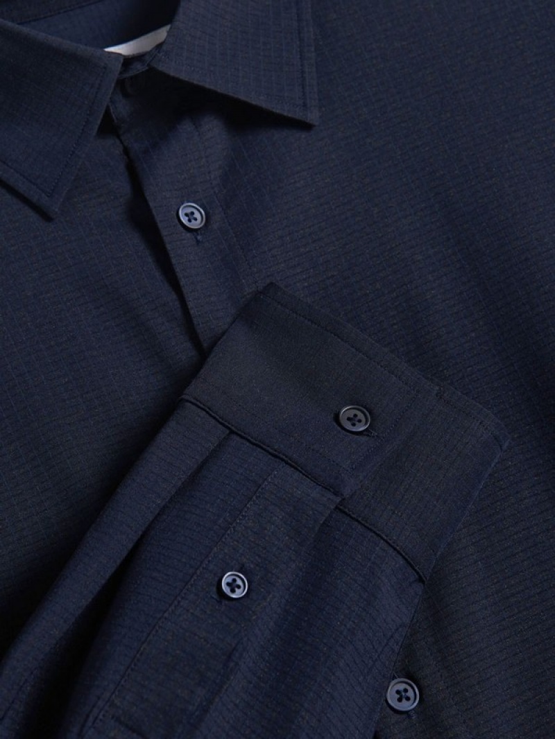 Navy Reserved Regular Fit Plain Men's Shirts | HZWY-28156