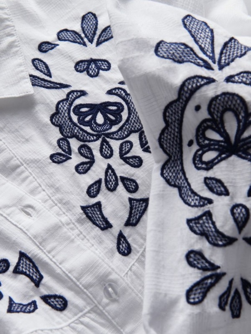 White Reserved Embroidery Detailing Women's Shirts | GICJ-06392