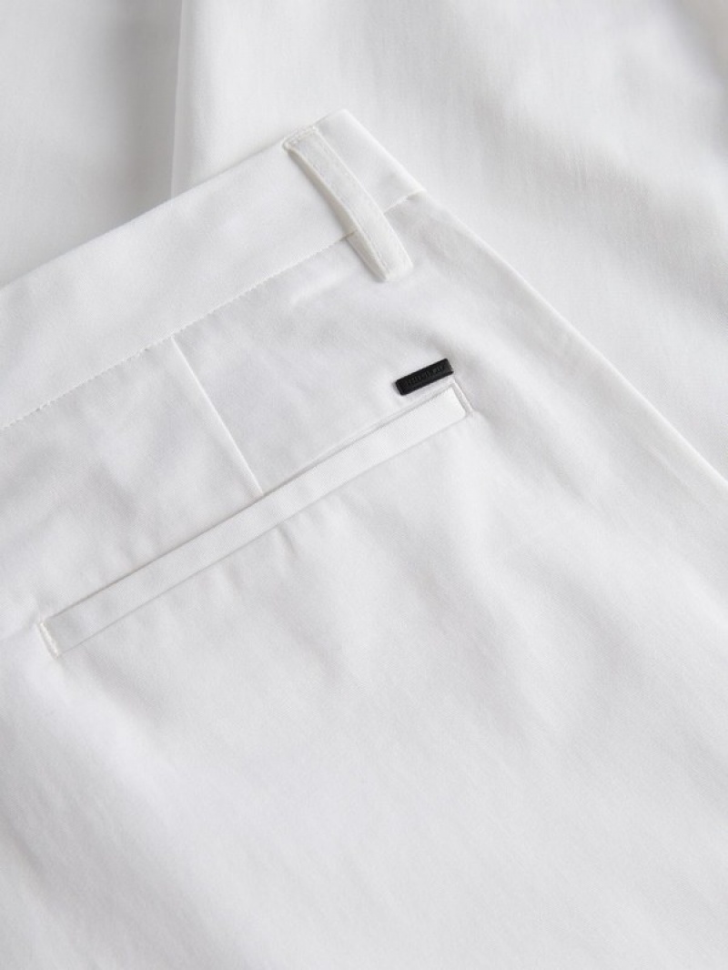 White Reserved Leisure Fit Chino Men's Trousers | CVOI-46309