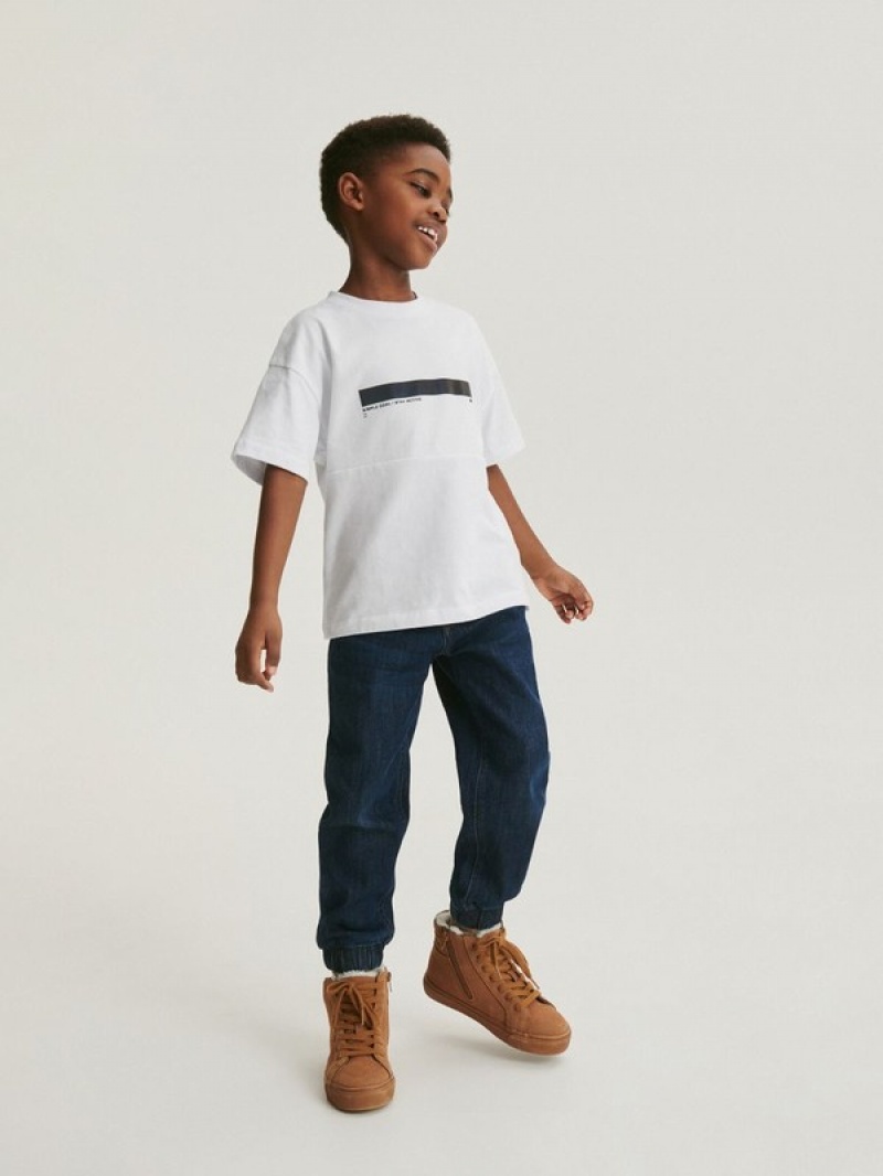 White Reserved Oversized Boys' T-shirts | NYTK-04967