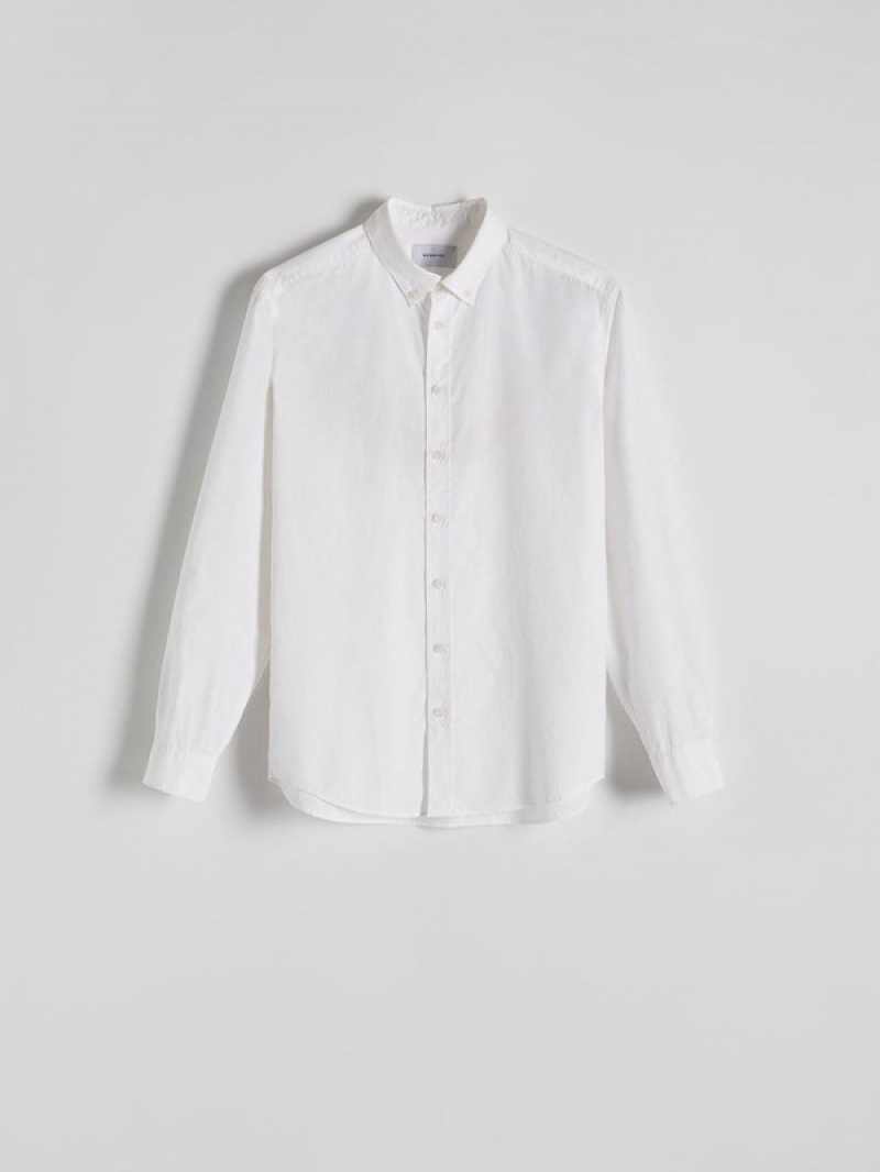 White Reserved Regular Fit Men's Shirts | EIVU-57491