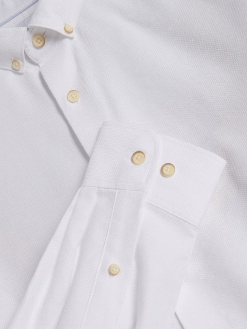 White Reserved Regular Fit Plain Men's Shirts | QHBV-13687