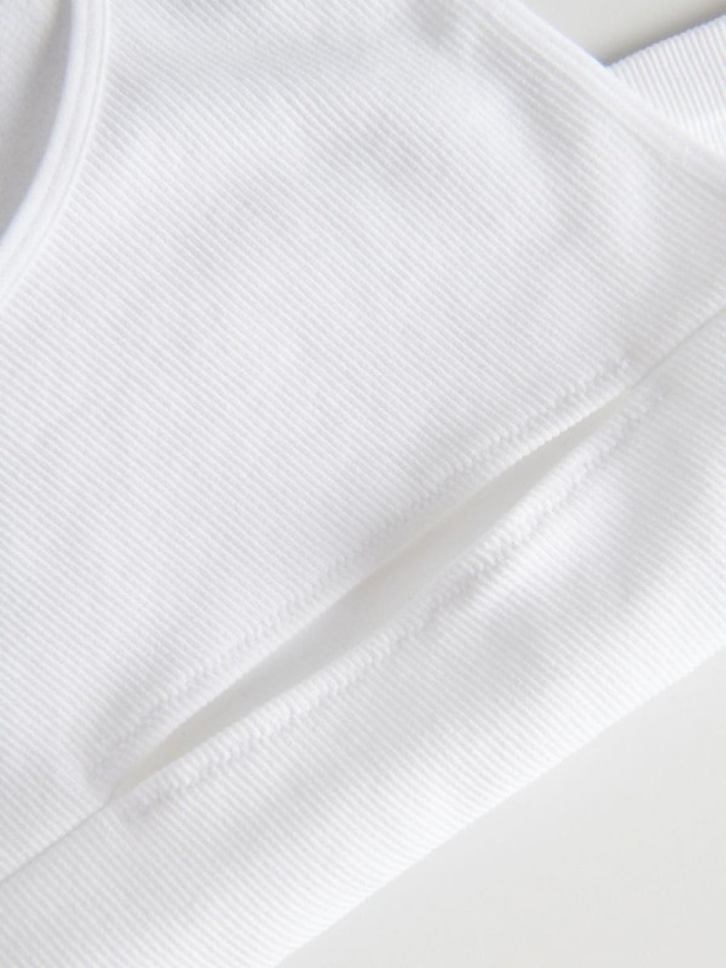 White Reserved Topcut Women's Shirts | EUXY-34917