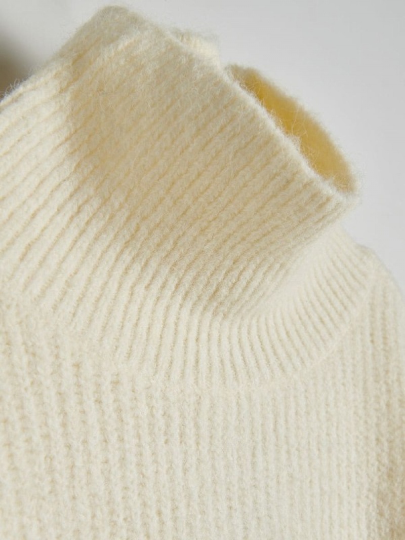 White Reserved Wool Blend Women's Sweaters | SLTF-97684